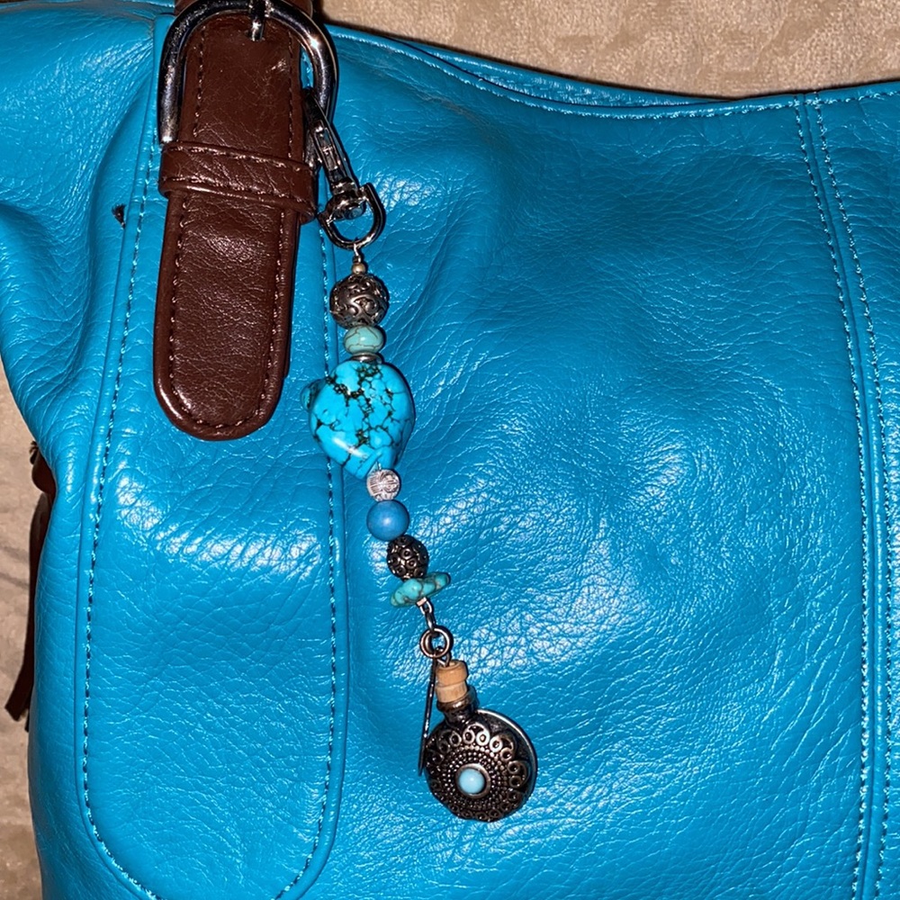 Hand Bag - Picture 3 of 5